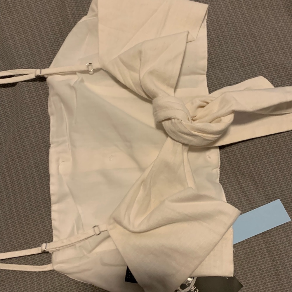 Forever 21 - Picture 2 of 2